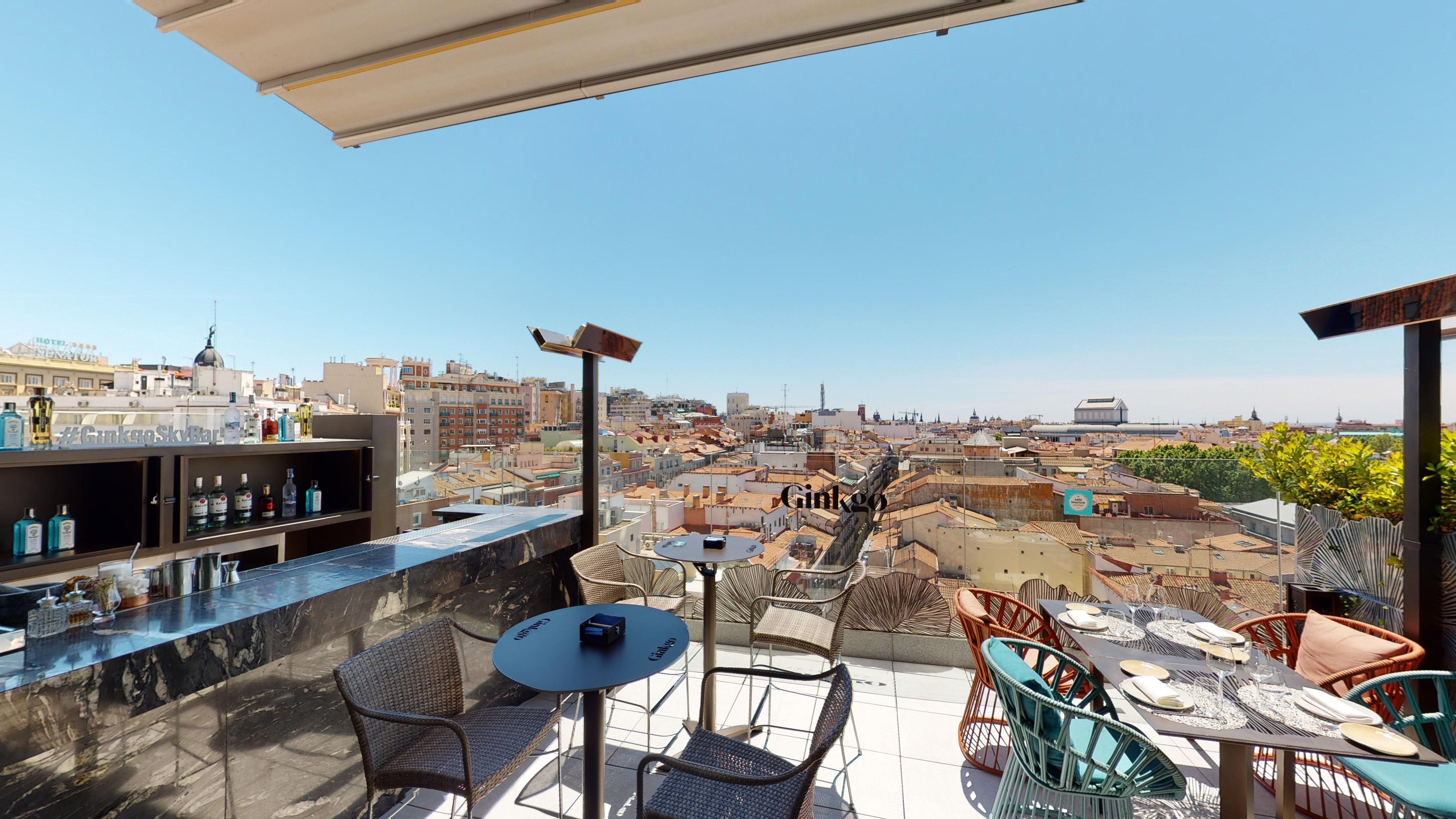 Vp Plaza Espana Design Мадрид Екстериор снимка Rooftop bar